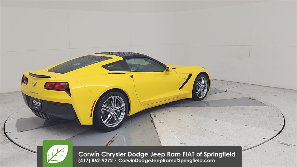 2017 Chevrolet Corvette Stingray 3LT photo 16