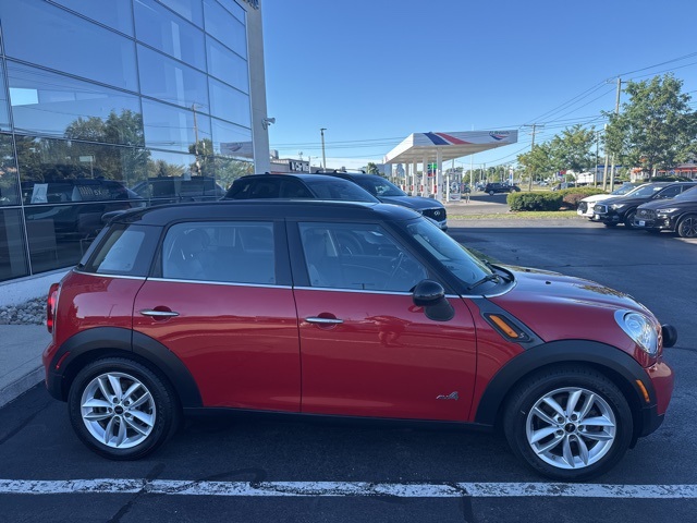 Used 2014 MINI Countryman Countryman S with VIN WMWZC5C58EWP37290 for sale in Wallingford, CT