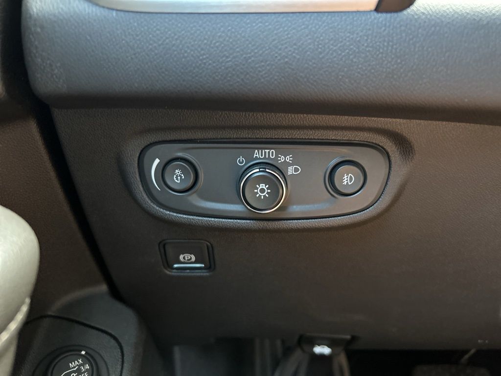2023 Gmc Terrain SLT photo 23
