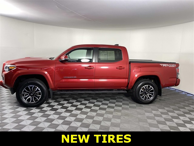2022 Toyota Tacoma TRD Sport V6 photo 4