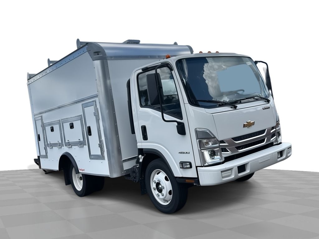 2024 Chevrolet Low Cab Forward Base's photo