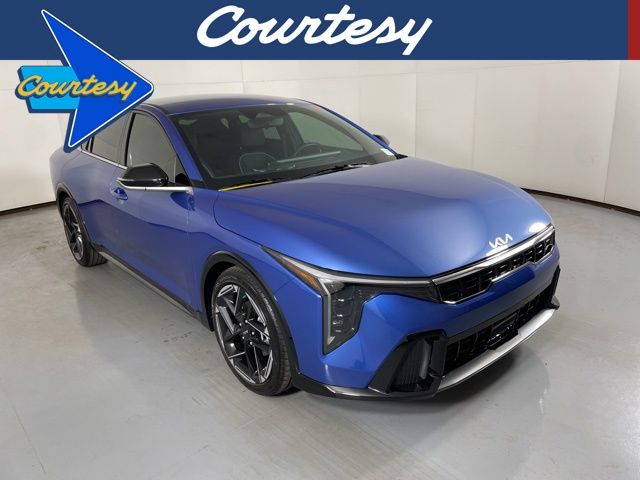 2025 Kia K4 GT-Line