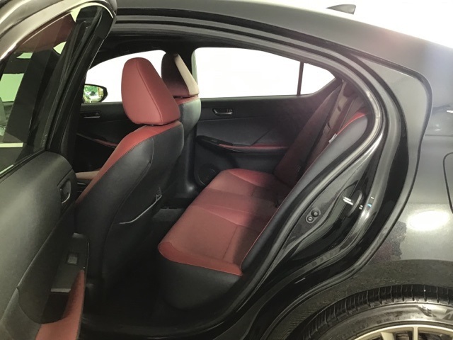 2022 Lexus IS 300 photo 20