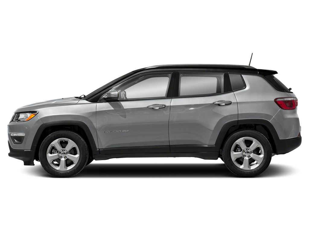 2018 Jeep Compass Latitude photo 3