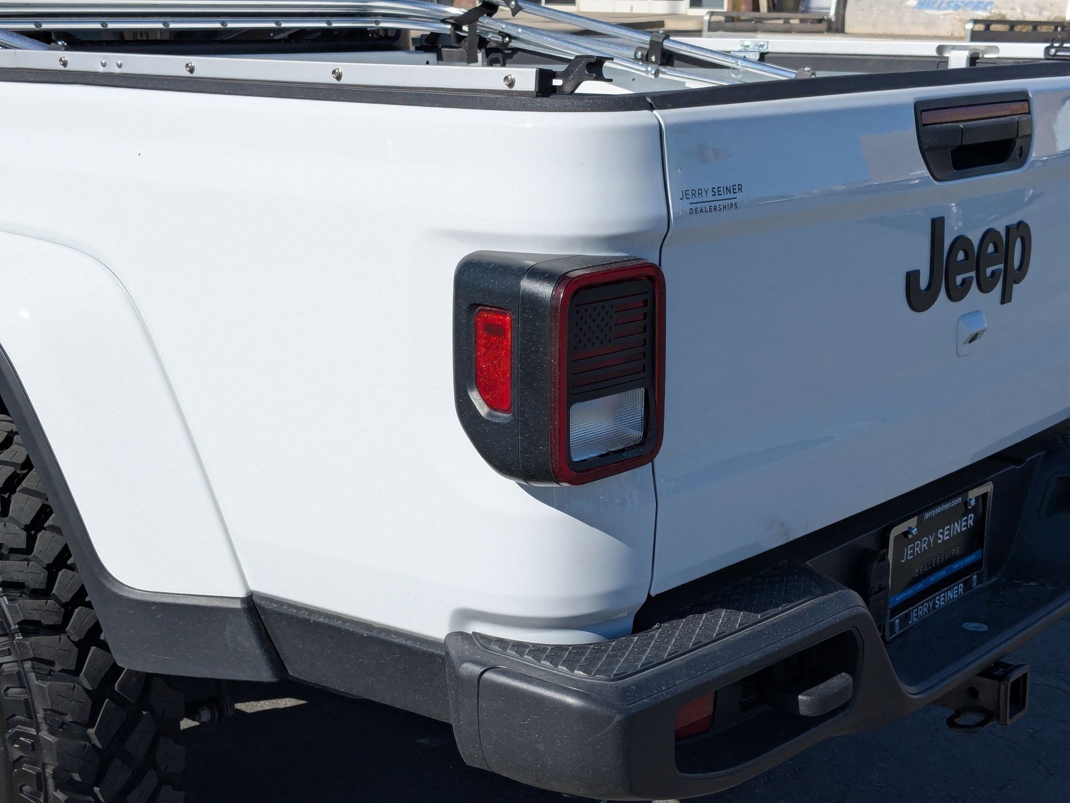 2022 Jeep Gladiator Willys photo 11