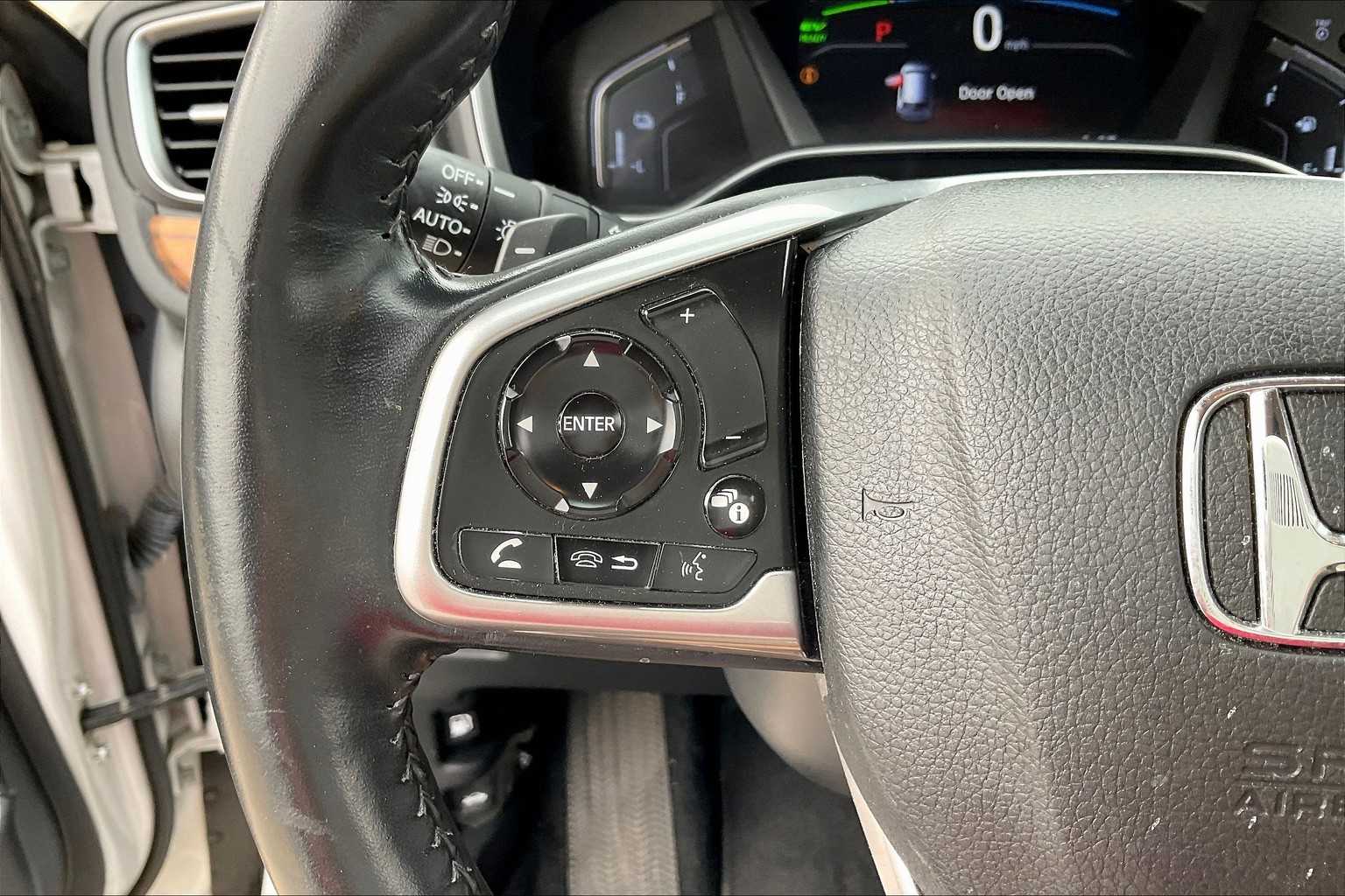 2022 Honda CR-V Hybrid Touring photo 21