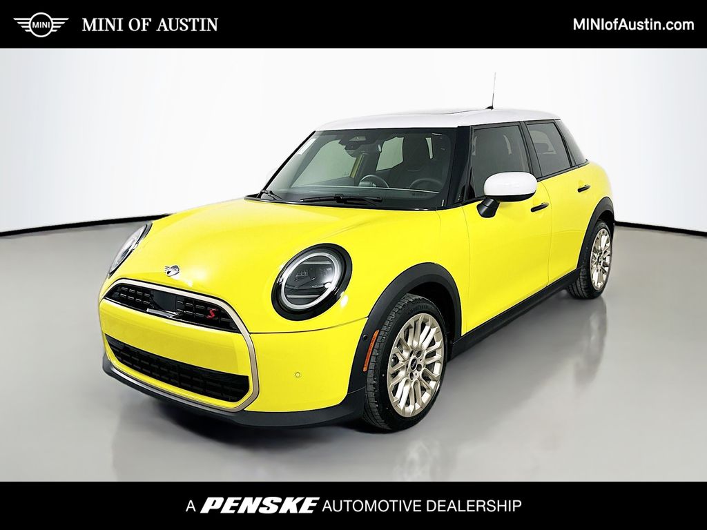 2025 MINI Hardtop 4 Door S's photo