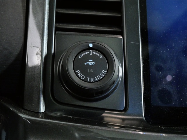 2022 Ford F-150 XLT photo 21