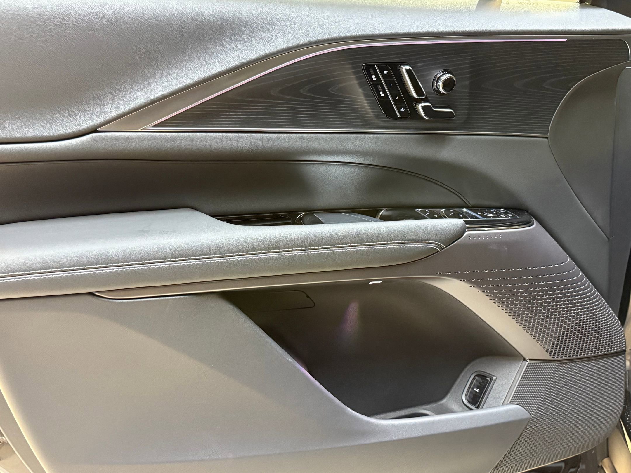 2026 Cadillac Lyriq Sport photo 11