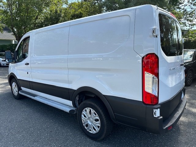 2024 Ford Transit photo 2