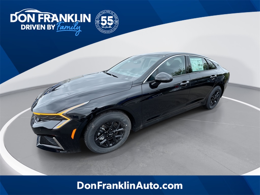 2026 Kia K5 LXS's photo