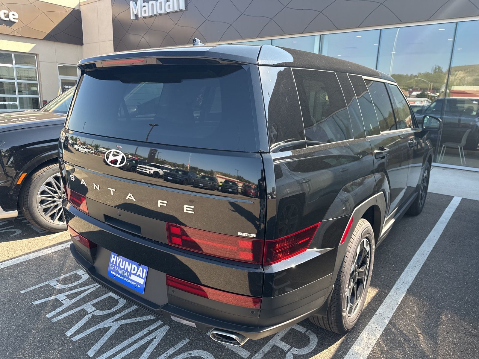 2026 Hyundai Santa Fe SE photo 4