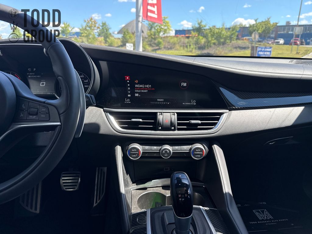 2019 Alfa Romeo Giulia Ti Sport photo 15