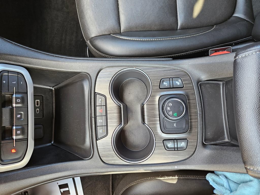 2023 Gmc Acadia SLT photo 13