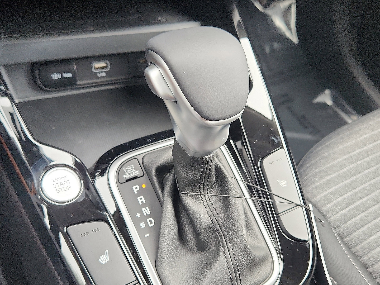 2025 Kia Soul EX photo 7