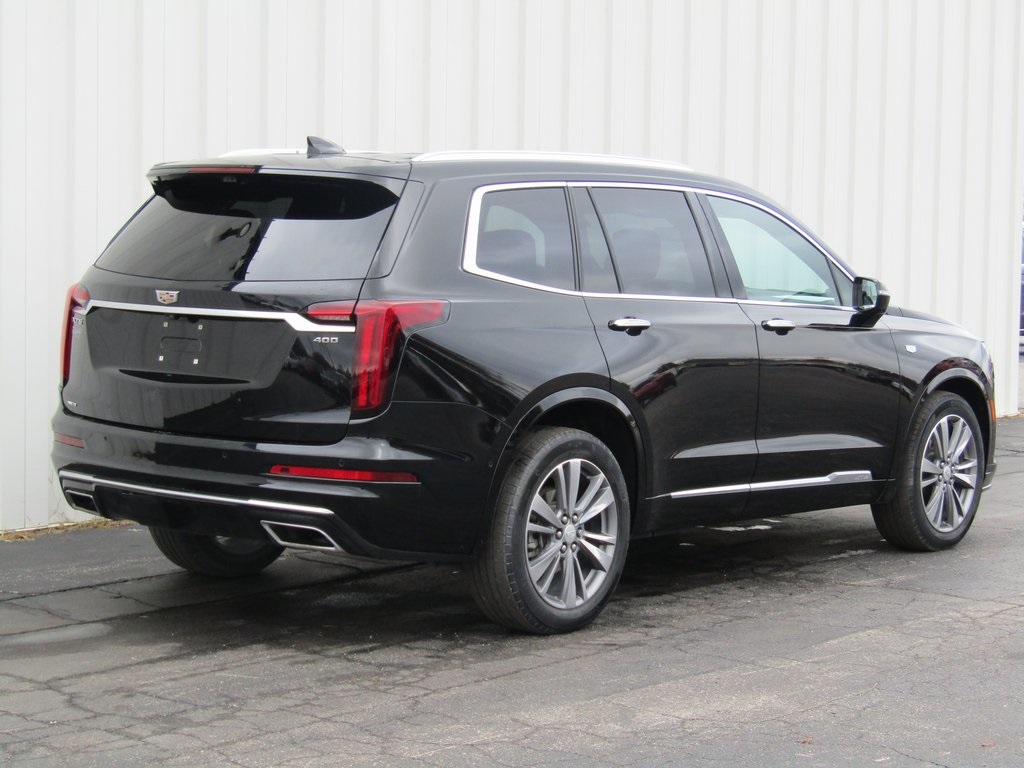 2020 Cadillac XT6 Premium Luxury photo 2