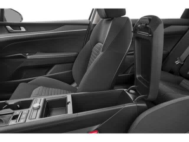 2026 Kia K5 LXS photo 11