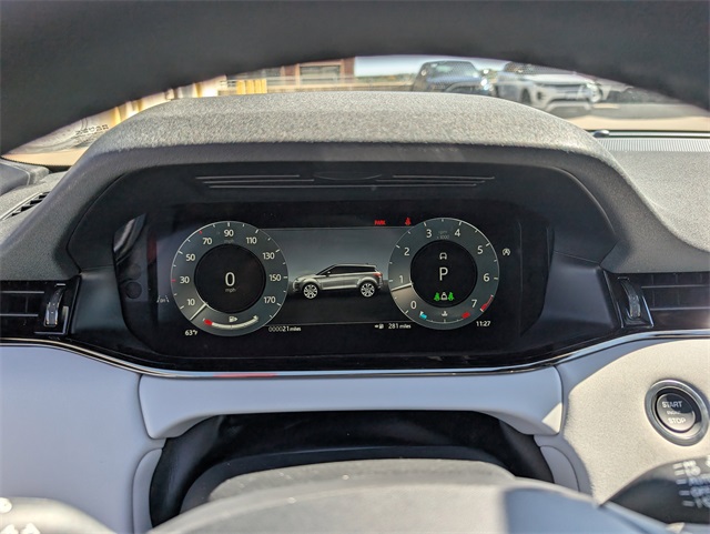 2026 Land Rover Range Rover Evoque Dynamic SE photo 8