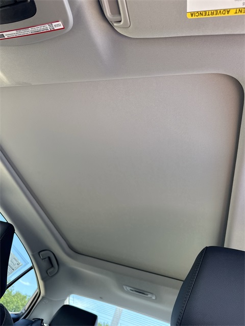2025 Toyota Camry XLE photo 15