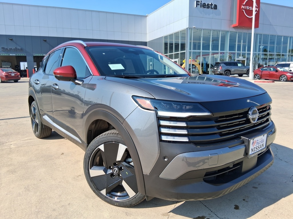 2026 Nissan KICKS SR's photo