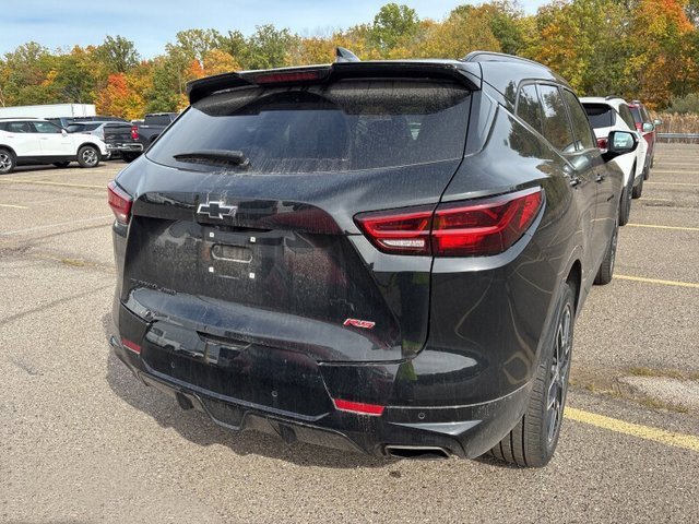 Used 2024 Chevrolet Blazer RS with VIN 3GNKBKRS0RS156555 for sale in Fairmont, Minnesota