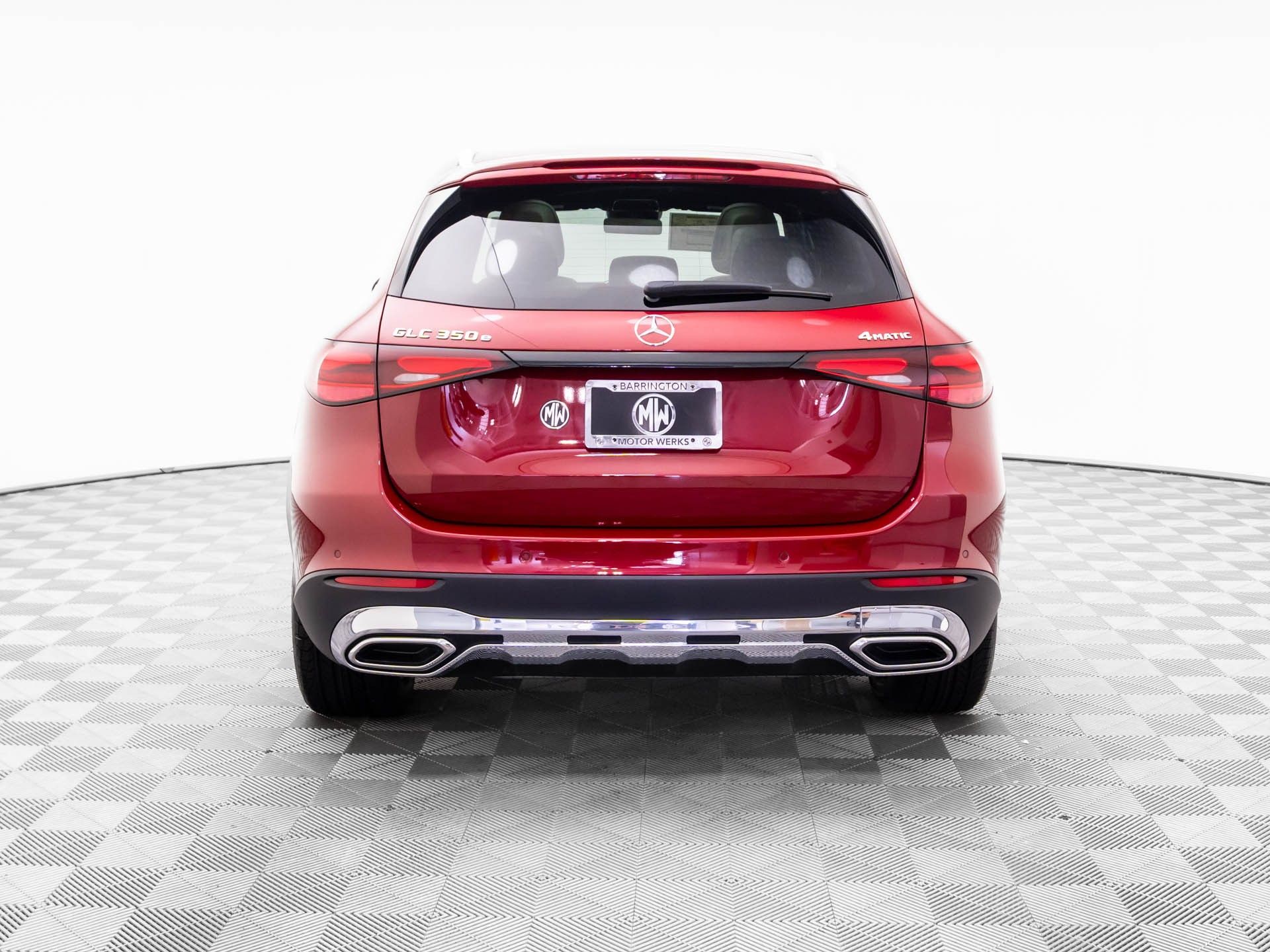 2025 Mercedes Benz GLC 350e 4MATIC photo 4