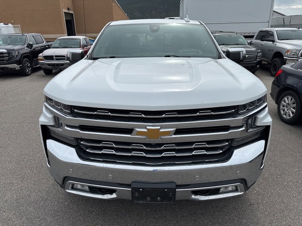2020 Chevrolet Silverado 1500 LTZ photo 2