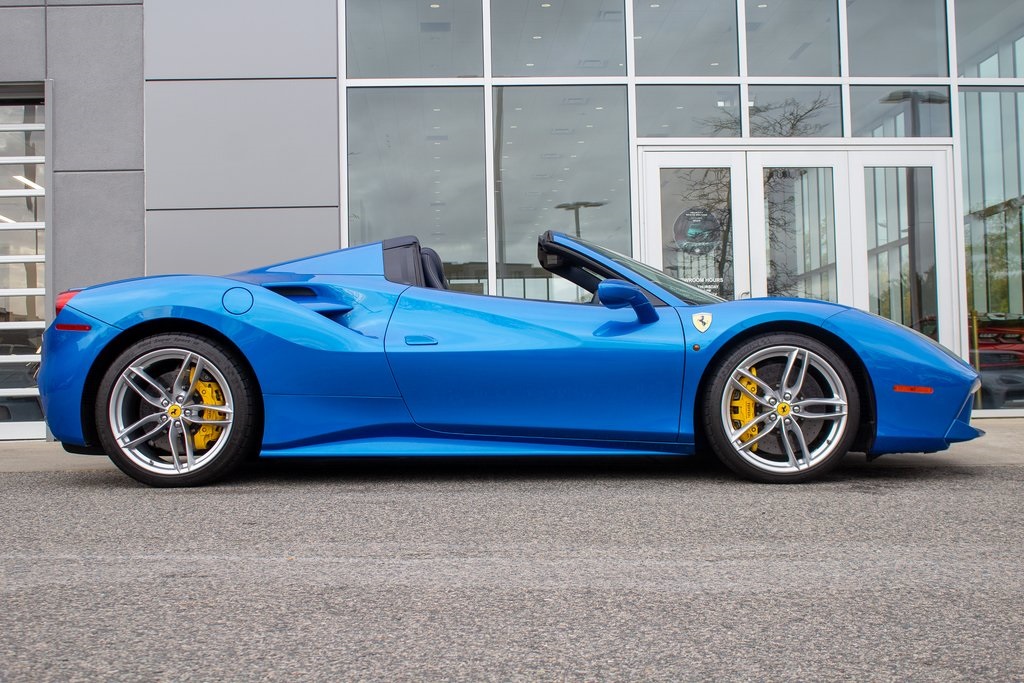 2018 Ferrari 488 Spider photo 4