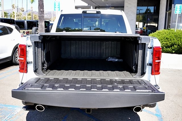 New 2026 Ivory White Tri-Coat Pearl-Coat Exterior Paint RAM Tungsten image 21