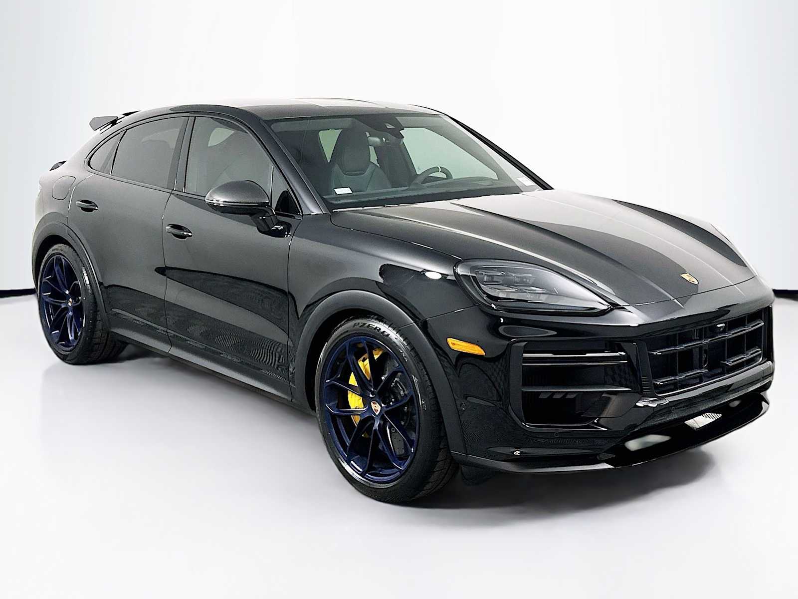 2025 Porsche Cayenne Turbo GT photo 6