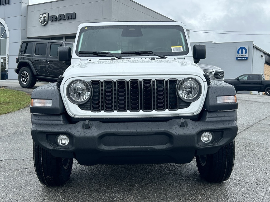 2026 Jeep Wrangler Sport photo 3