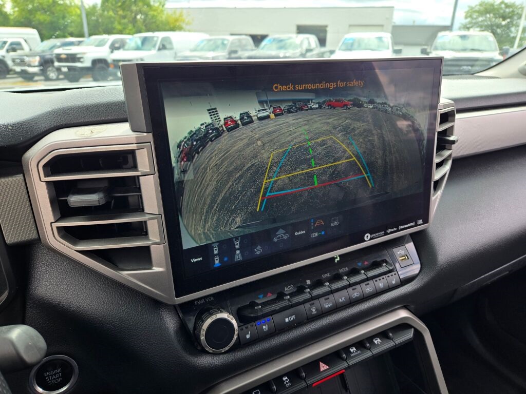 2023 Toyota Tundra Limited photo 35