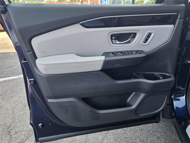 2025 Honda Pilot EX-L photo 13
