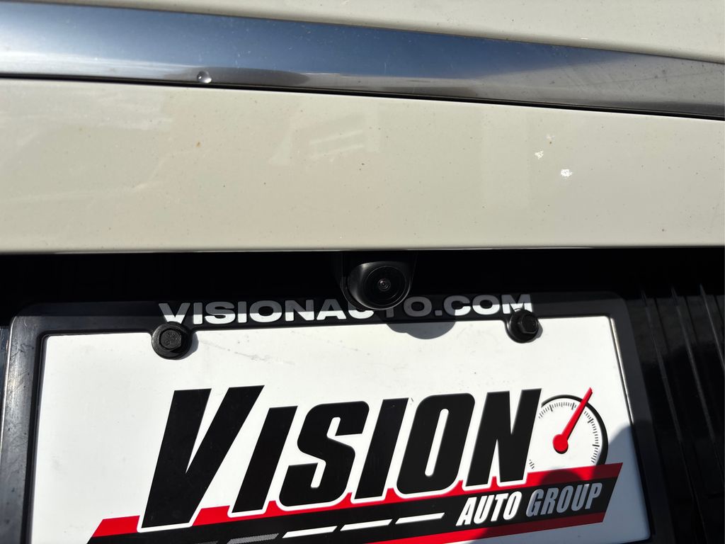 2022 Kia EV6 Wind photo 13