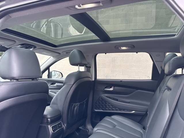 2021 Hyundai Santa Fe Limited photo 15
