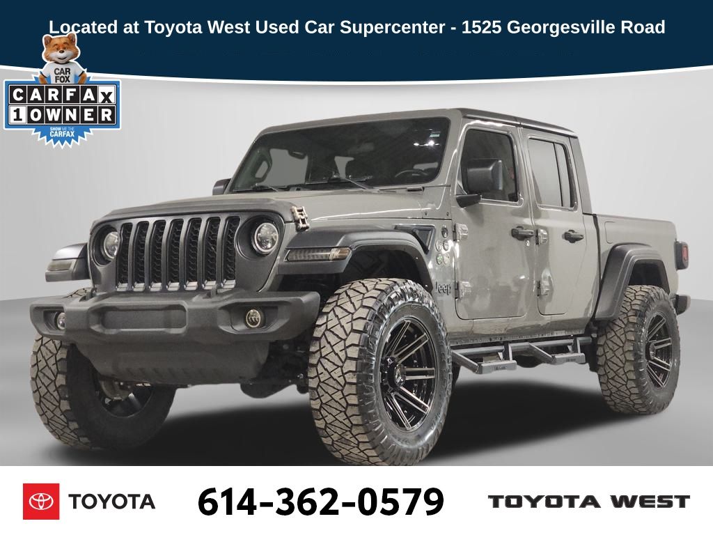 2021 Jeep Gladiator Sport's photo