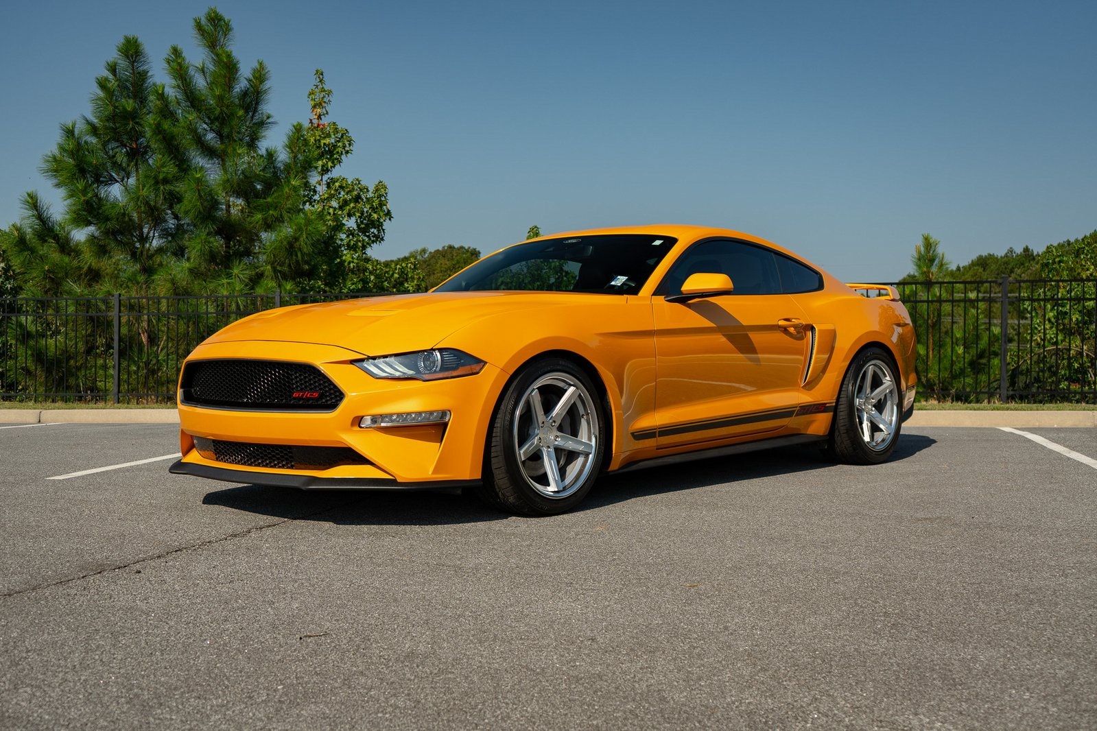2022 Ford Mustang GT photo 8