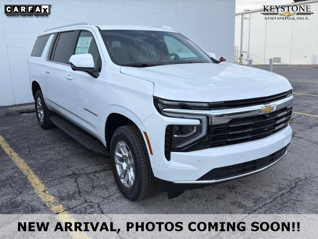 2026 Chevrolet Suburban LS's photo