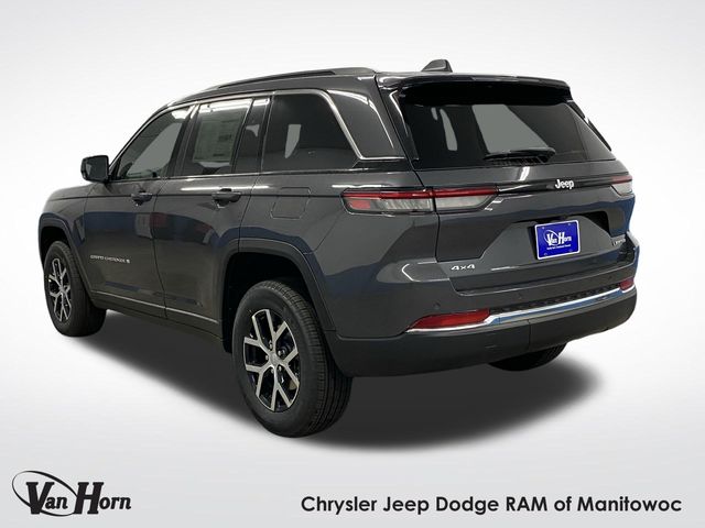 2025 Jeep Grand Cherokee Limited photo 3