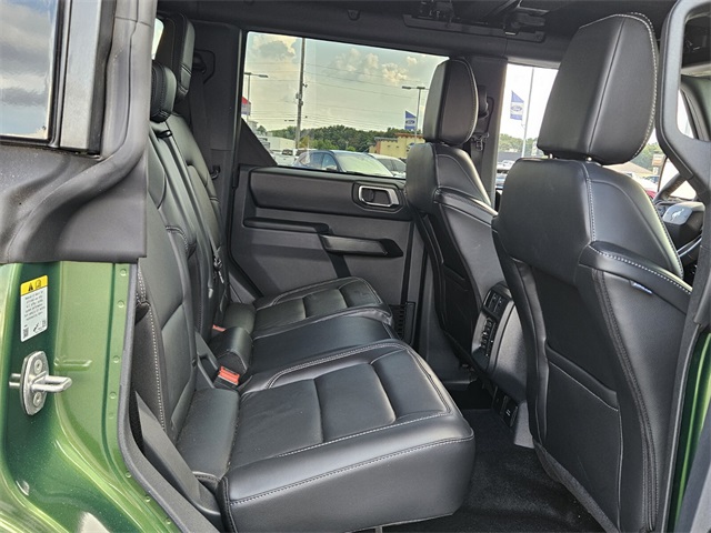 2025 Ford Bronco Outer Banks photo 13