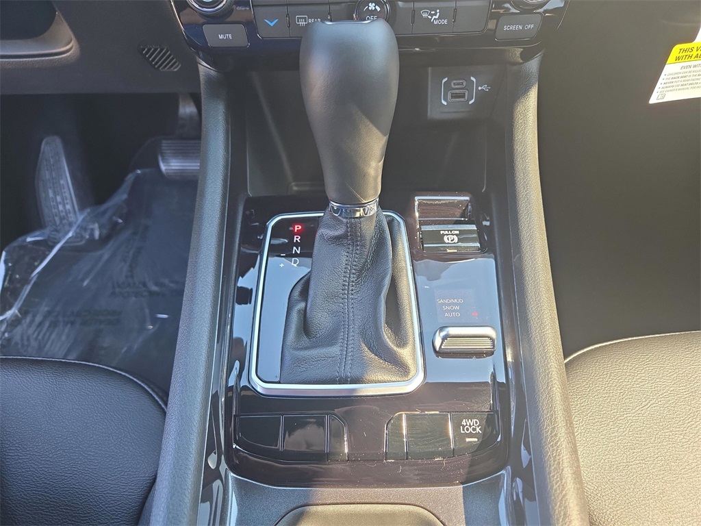 2025 Jeep Compass Latitude photo 12