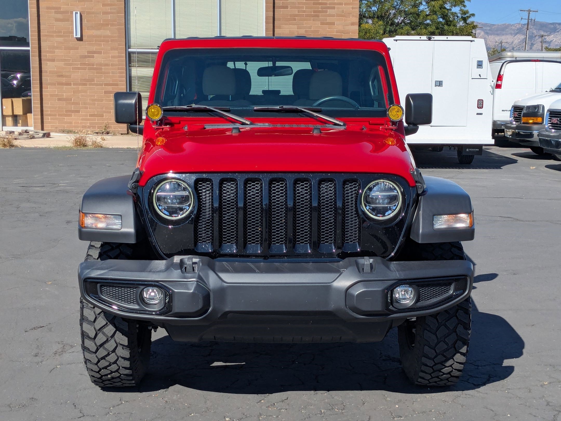 2022 Jeep Wrangler Willys photo 8