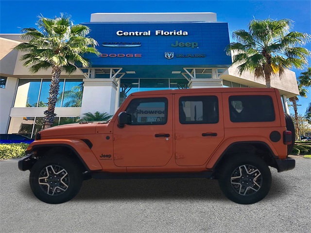 2025 Jeep Wrangler Sahara photo 6