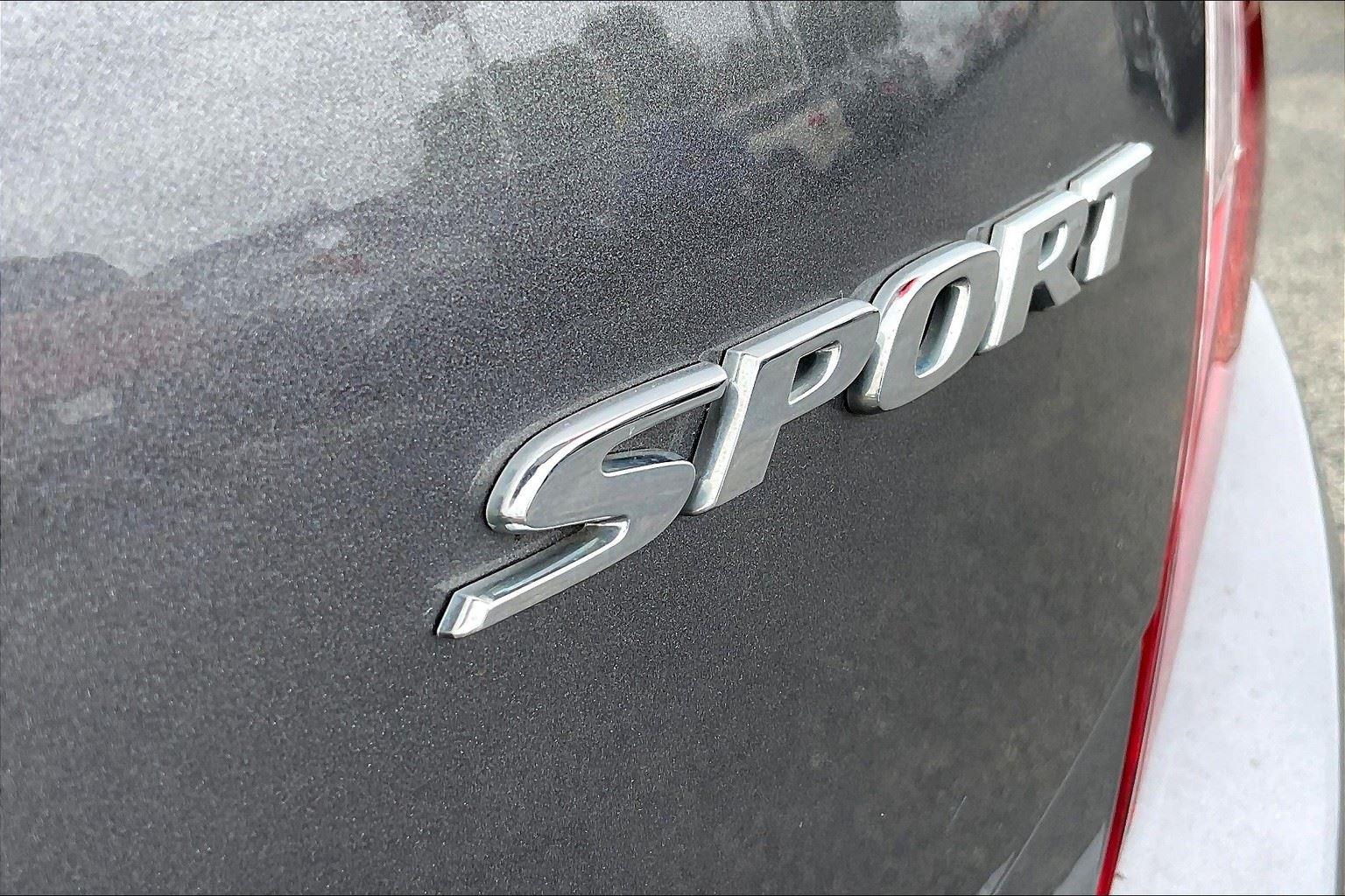 2019 Honda Civic Sport photo 8
