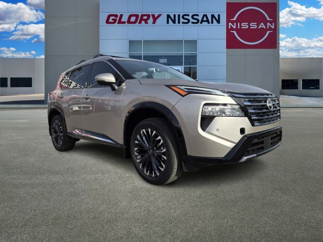 2026 Nissan Rogue Platinum's photo