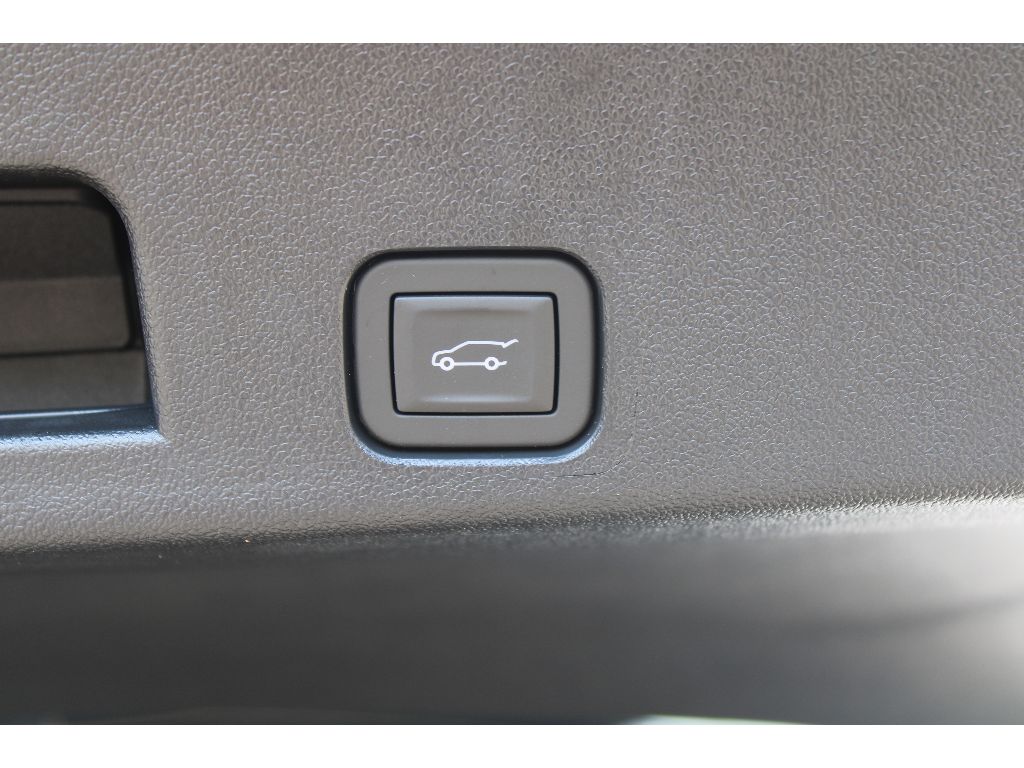 2026 Chevrolet Traverse photo 25