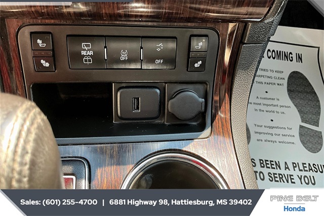 2016 Chevrolet Traverse 2LT photo 20