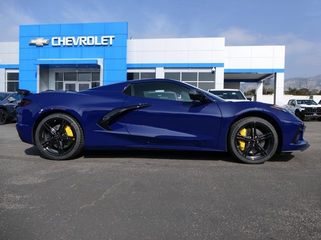 2026 Chevrolet Corvette Stingray 2LT photo 2