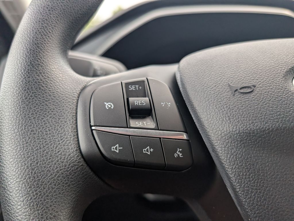 2025 Ford Escape Active photo 9