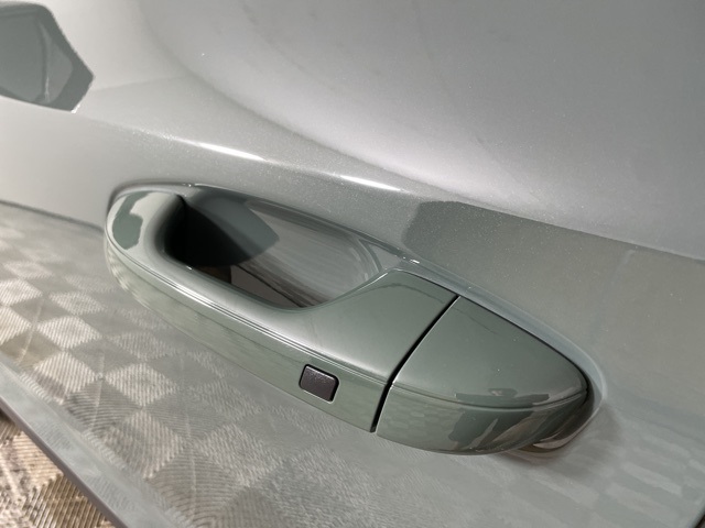 2025 Kia Niro EX Touring photo 12